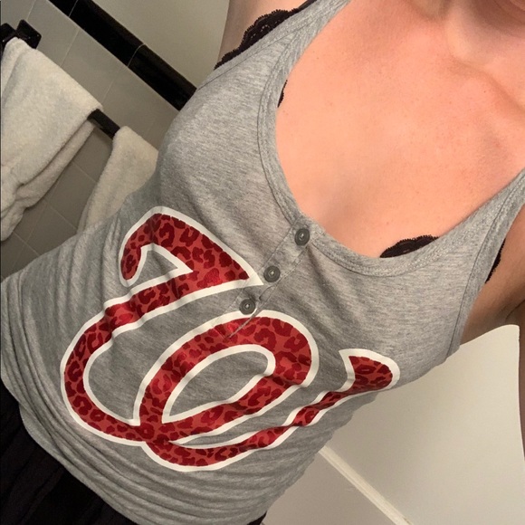 Shiny red leopard Nationals tank top - Picture 6 of 6